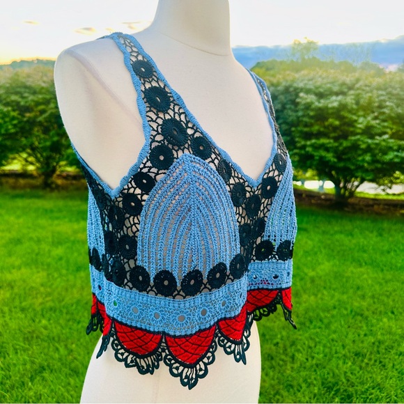 HOT & DELICIOUS KNITTED CROP TOP - Picture 10 of 16